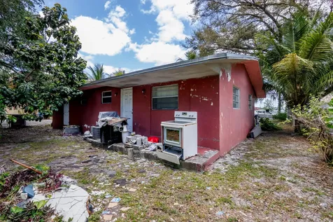 426 NE 166th Street North Miami Beach FL 33162