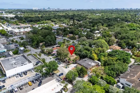 426 NE 166th Street North Miami Beach FL 33162