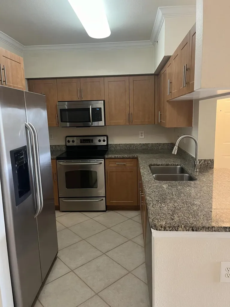 6533 Emerald Dunes Drive West Palm Beach FL 33411