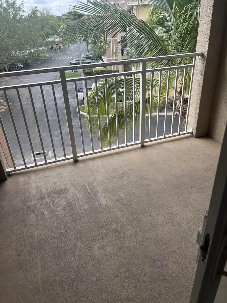 6533 Emerald Dunes Drive West Palm Beach FL 33411