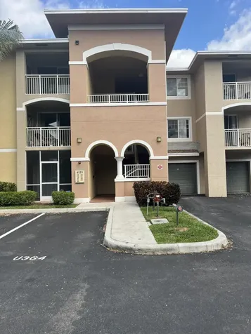 6533 Emerald Dunes Drive West Palm Beach FL 33411