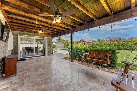 3099 Medinah Circle E Greenacres FL 33467