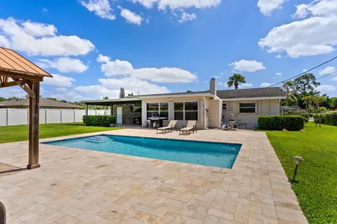 3099 Medinah Circle E Greenacres FL 33467