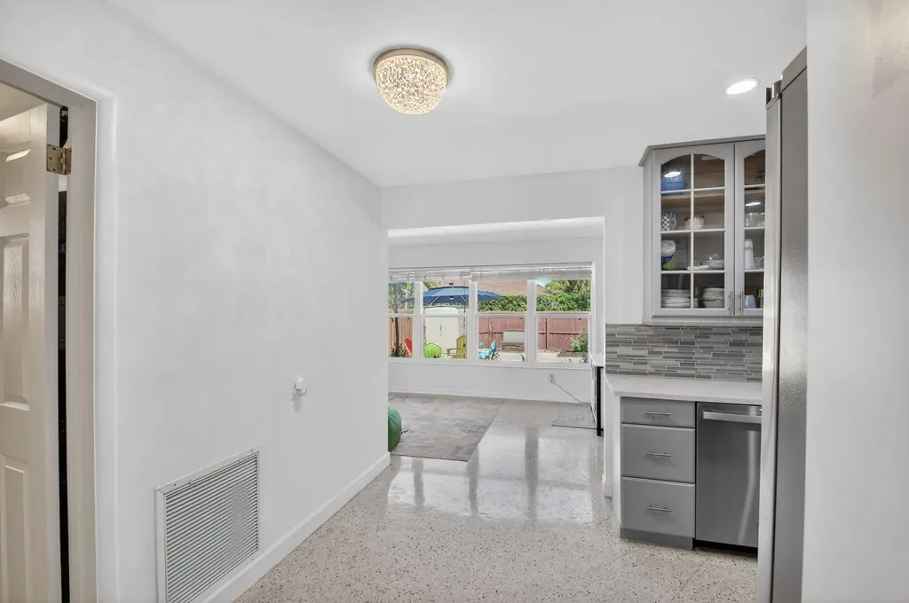 1720 N L Street Lake Worth Beach FL 33460
