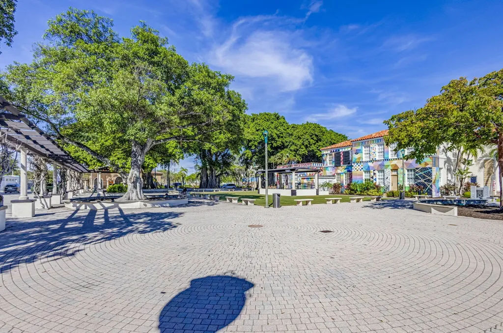 1720 N L Street Lake Worth Beach FL 33460