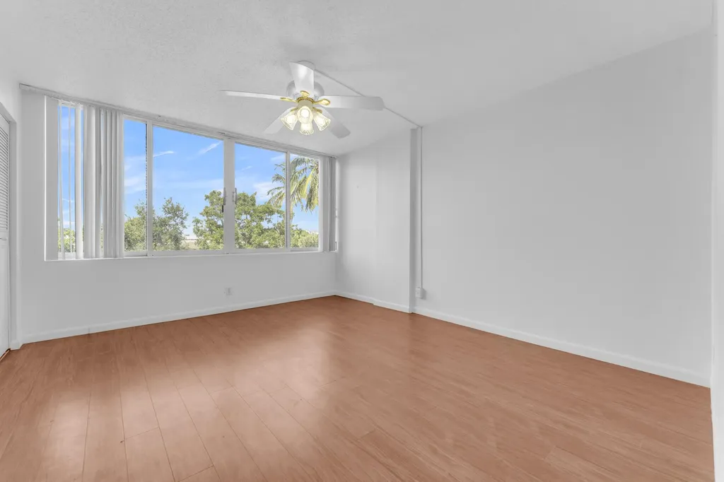 1401 S Federal Highway Boca Raton FL 33432