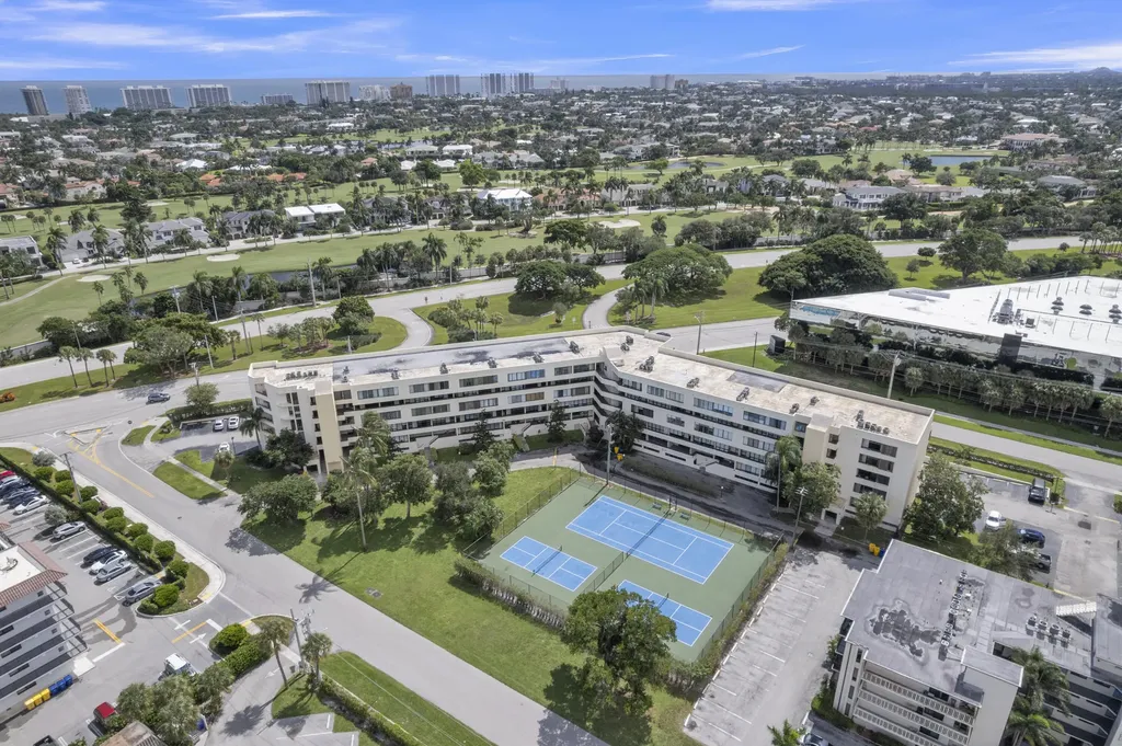 1401 S Federal Highway Boca Raton FL 33432