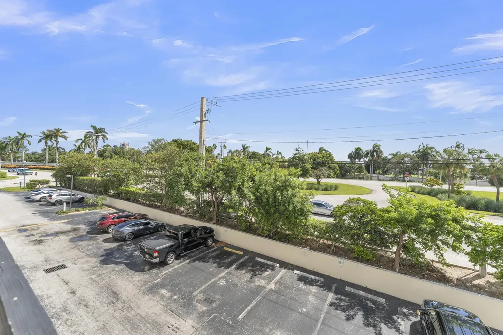 1401 S Federal Highway Boca Raton FL 33432
