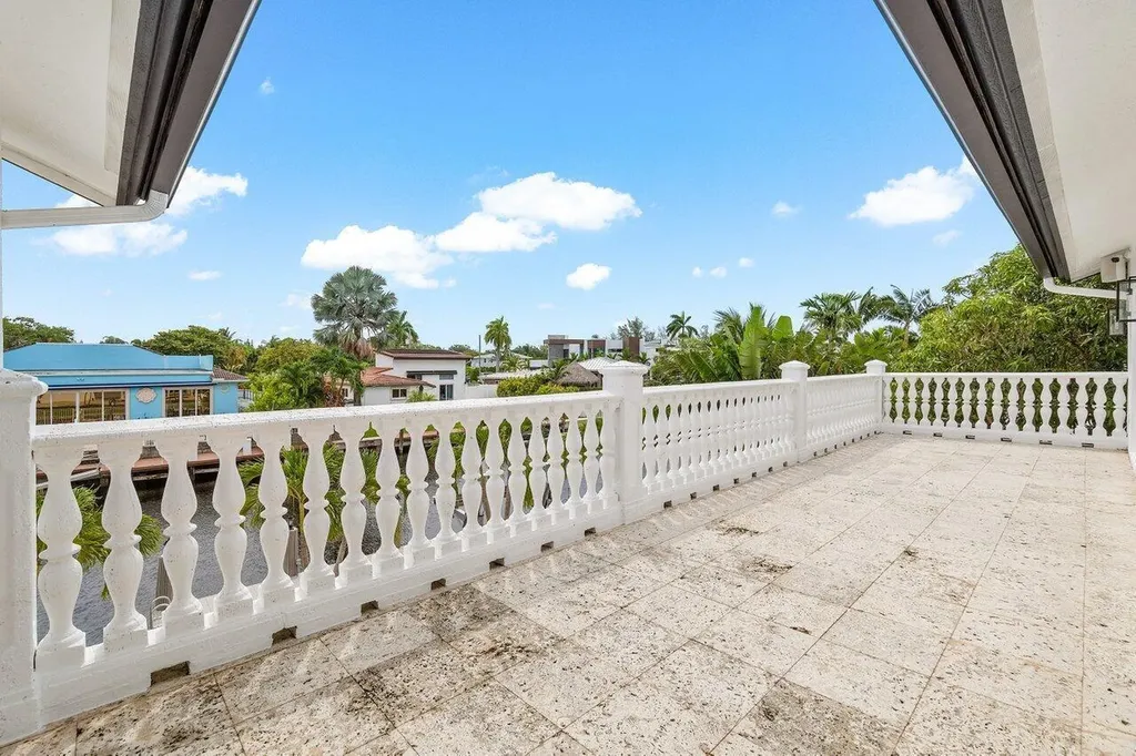 1366 SW 4th Court Boca Raton FL 33432