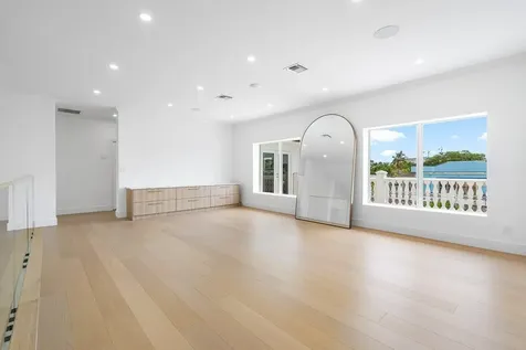 1366 SW 4th Court Boca Raton FL 33432