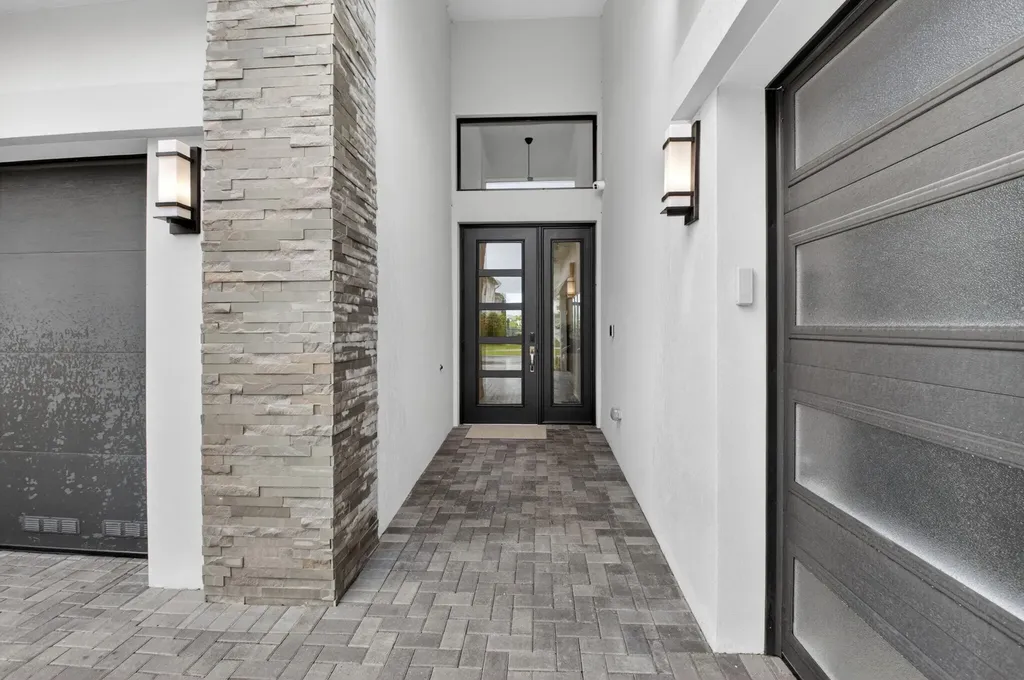 20033 Hirono Lane Boca Raton FL 33434