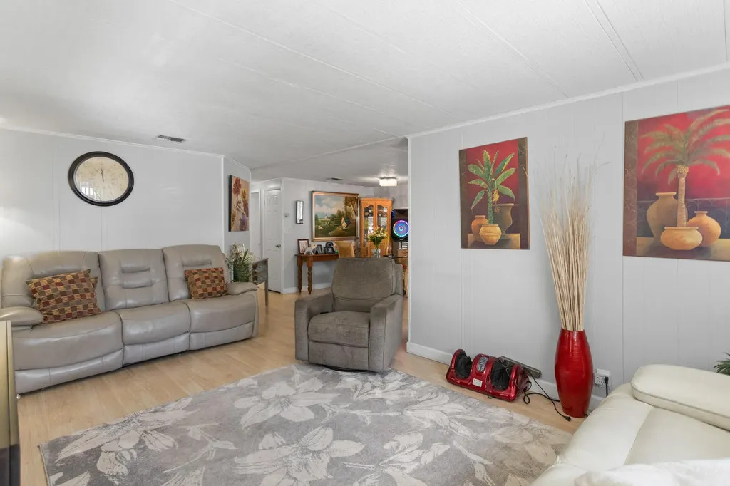 2961 SW 52nd Terrace Davie FL 33314