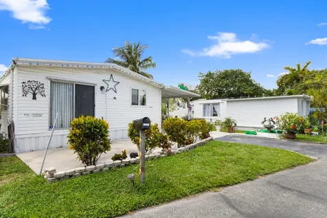 2961 SW 52nd Terrace Davie FL 33314