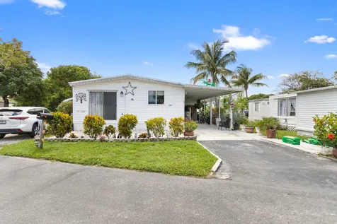 2961 SW 52nd Terrace Davie FL 33314