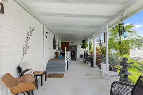 2961 SW 52nd Terrace Davie FL 33314