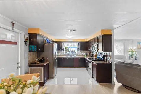 2961 SW 52nd Terrace Davie FL 33314