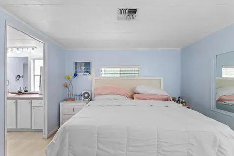 2961 SW 52nd Terrace Davie FL 33314