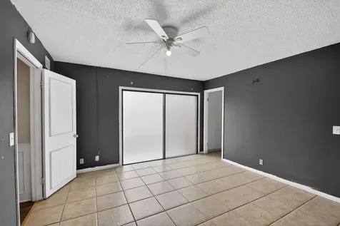 4175 Turnberry Circle Lake Worth FL 33467
