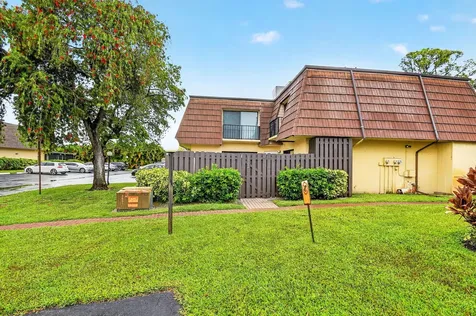 4175 Turnberry Circle Lake Worth FL 33467