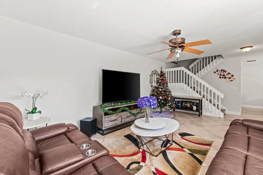 7529 E Courtyard Run E Boca Raton FL 33433