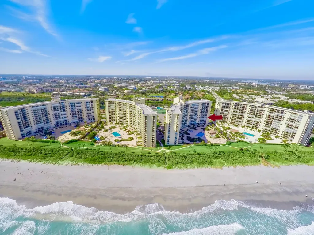 300 Ocean Trail Way Jupiter FL 33477