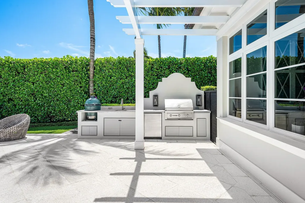 2530 Avenue Au Soleil Gulf Stream FL 33483