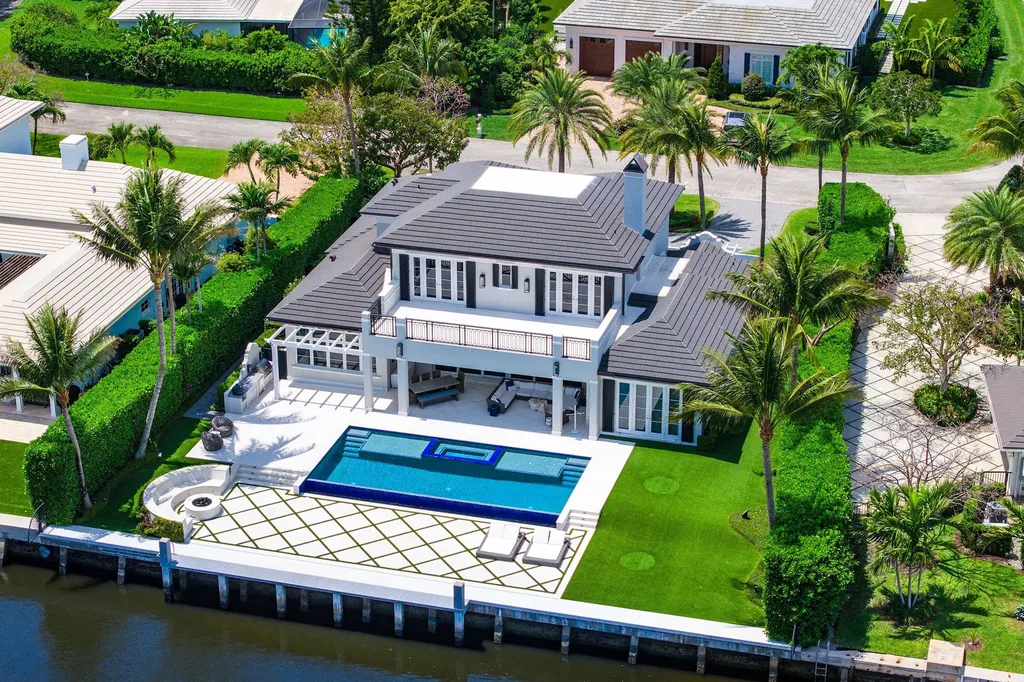 2530 Avenue Au Soleil Gulf Stream FL 33483