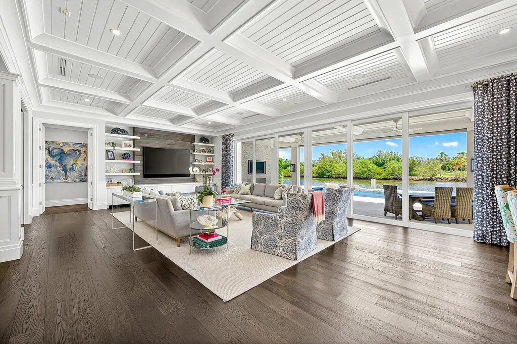 2530 Avenue Au Soleil Gulf Stream FL 33483