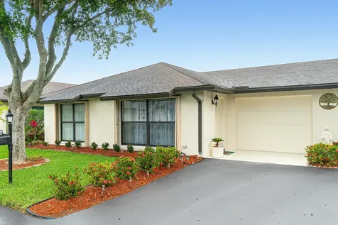 10127 Eaglewood Terrace Boynton Beach FL 33436