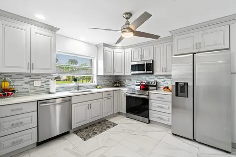 10127 Eaglewood Terrace Boynton Beach FL 33436