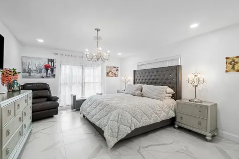 10127 Eaglewood Terrace Boynton Beach FL 33436