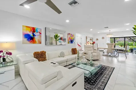 10127 Eaglewood Terrace Boynton Beach FL 33436