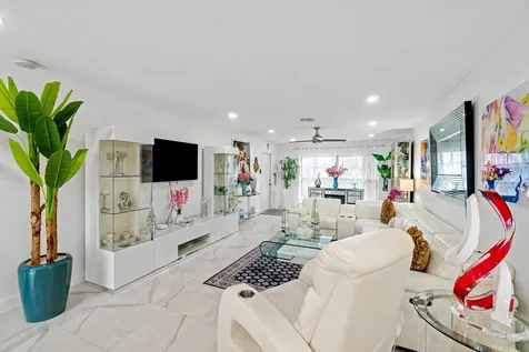 10127 Eaglewood Terrace Boynton Beach FL 33436