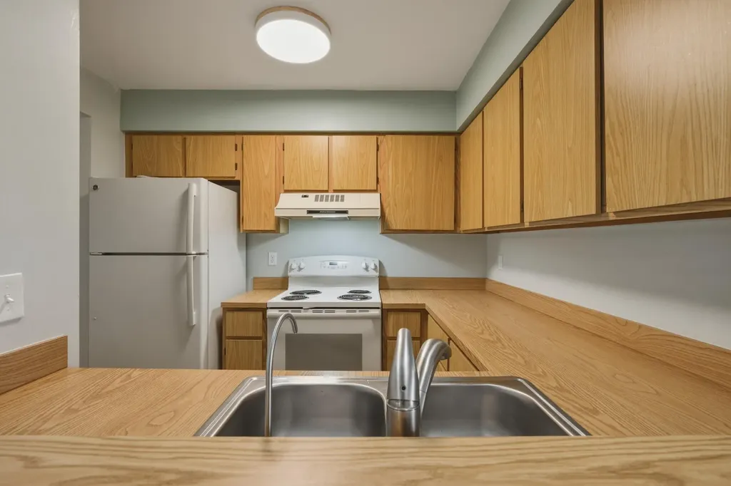 2205 S Cypress Bend Drive Pompano Beach FL 33069