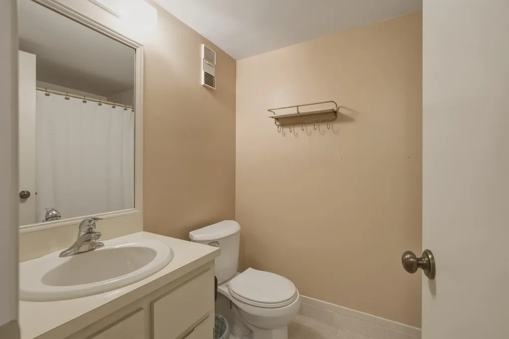 2205 S Cypress Bend Drive Pompano Beach FL 33069