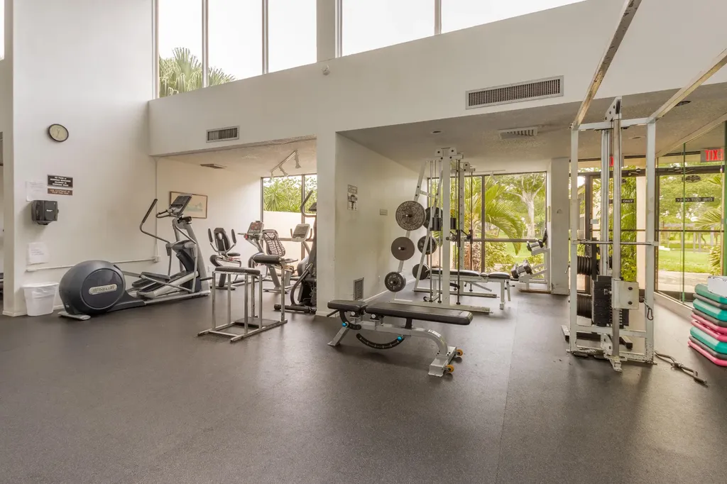2205 S Cypress Bend Drive Pompano Beach FL 33069
