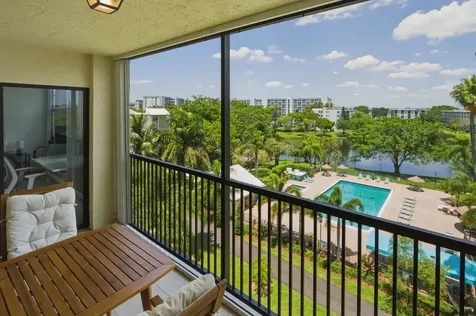 2205 S Cypress Bend Drive Pompano Beach FL 33069