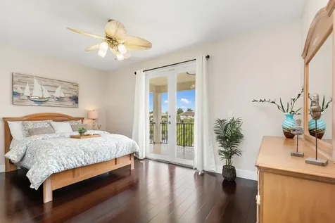 19132 Streamside Court Boca Raton FL 33498