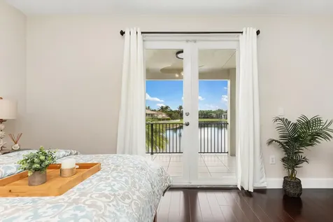 19132 Streamside Court Boca Raton FL 33498