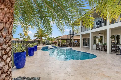 19132 Streamside Court Boca Raton FL 33498