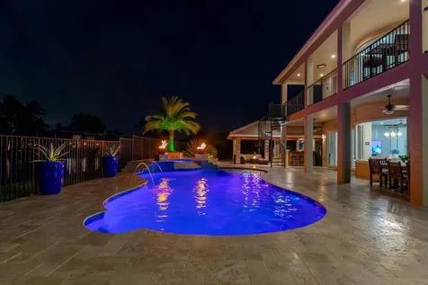 19132 Streamside Court Boca Raton FL 33498