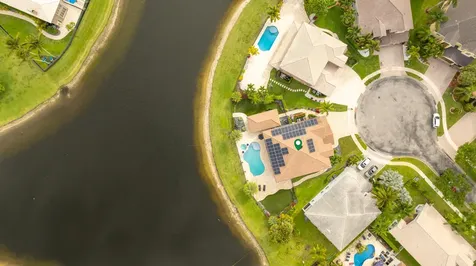 19132 Streamside Court Boca Raton FL 33498