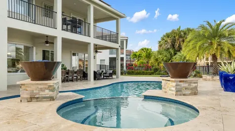 19132 Streamside Court Boca Raton FL 33498