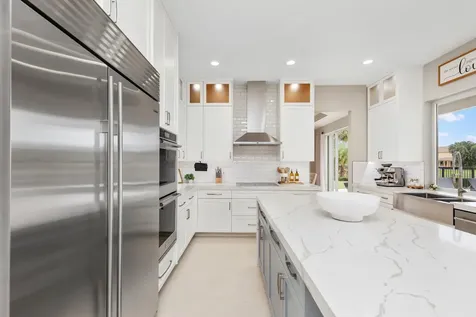 19132 Streamside Court Boca Raton FL 33498