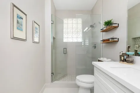 19132 Streamside Court Boca Raton FL 33498