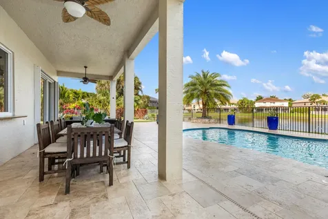 19132 Streamside Court Boca Raton FL 33498