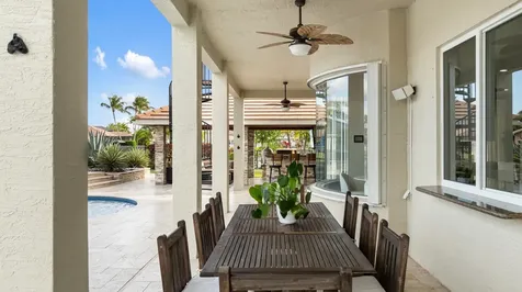 19132 Streamside Court Boca Raton FL 33498