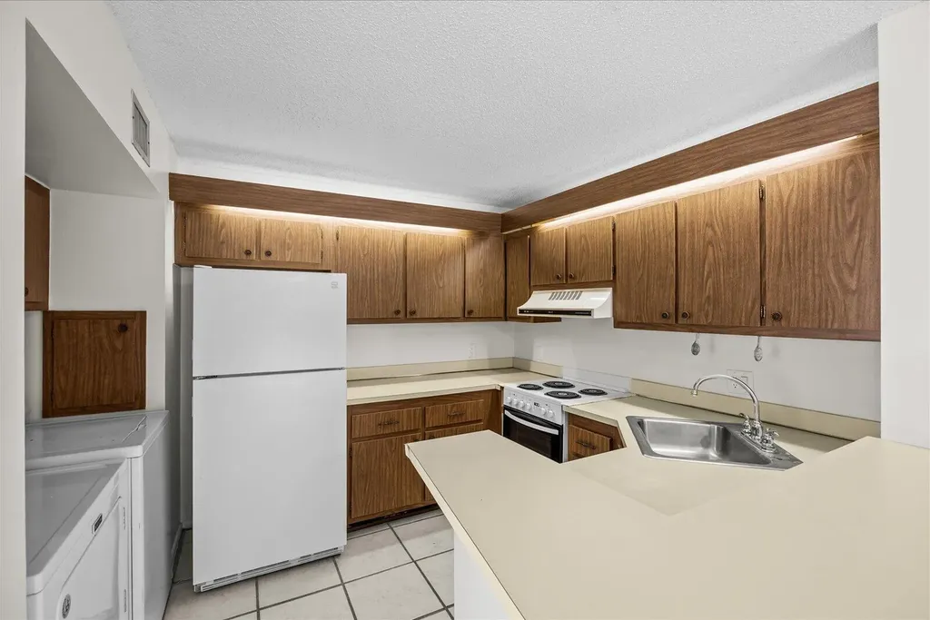 3548 Gardens East Drive Palm Beach Gardens FL 33410