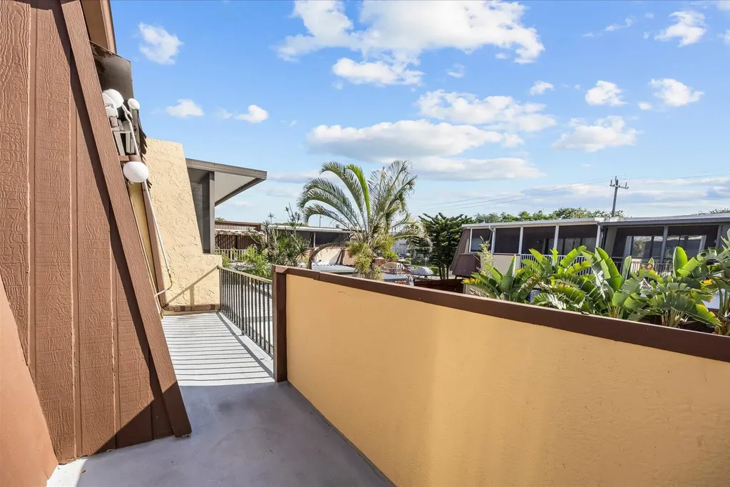 3548 Gardens East Drive Palm Beach Gardens FL 33410