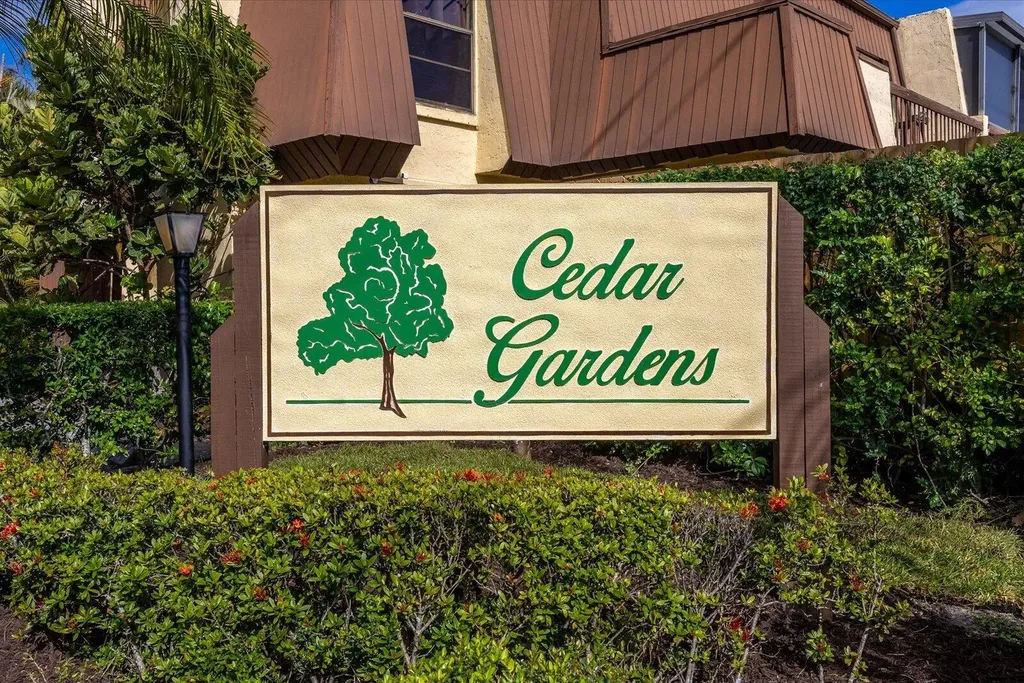 3548 Gardens East Drive Palm Beach Gardens FL 33410